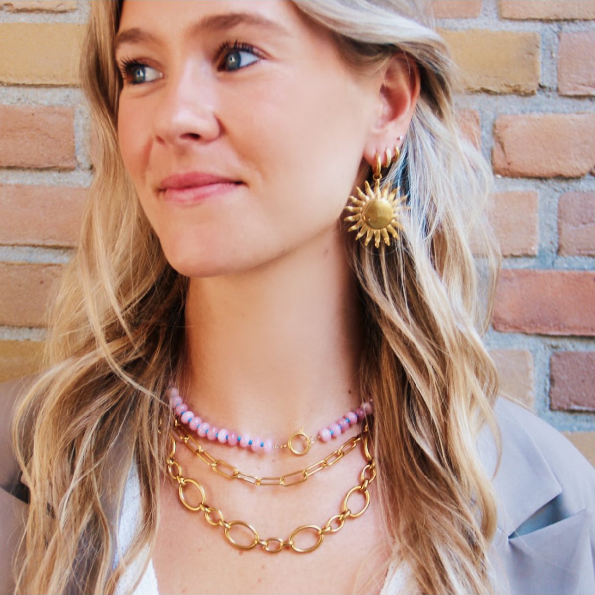Oorring met XL -zon