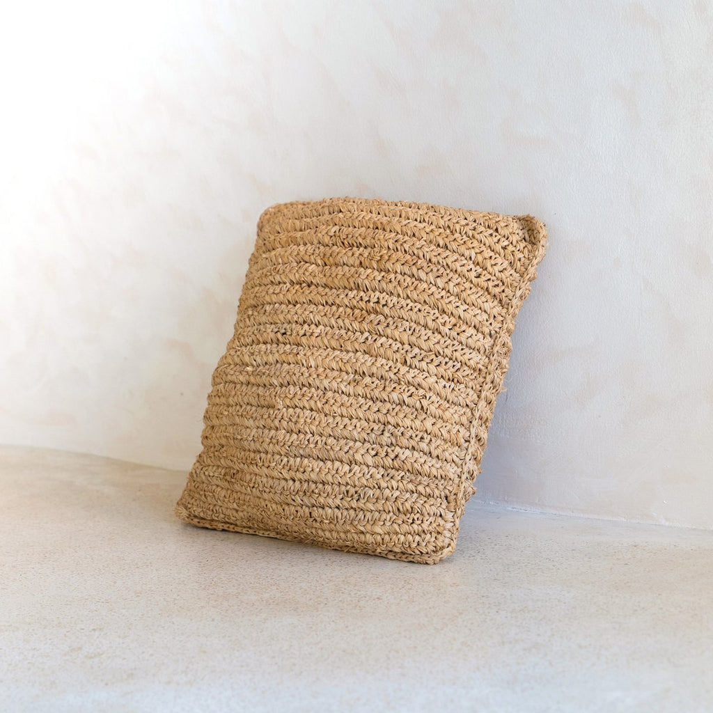 Boho kussen gemaakt van raffia - 40x40 cm decoratief geweven kussen - sofa kussen - natuurlijk beige vierkante kussen handgemaakt van raffia jiwa