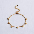 SA853: Bedelarmband met mini hartjes – goud