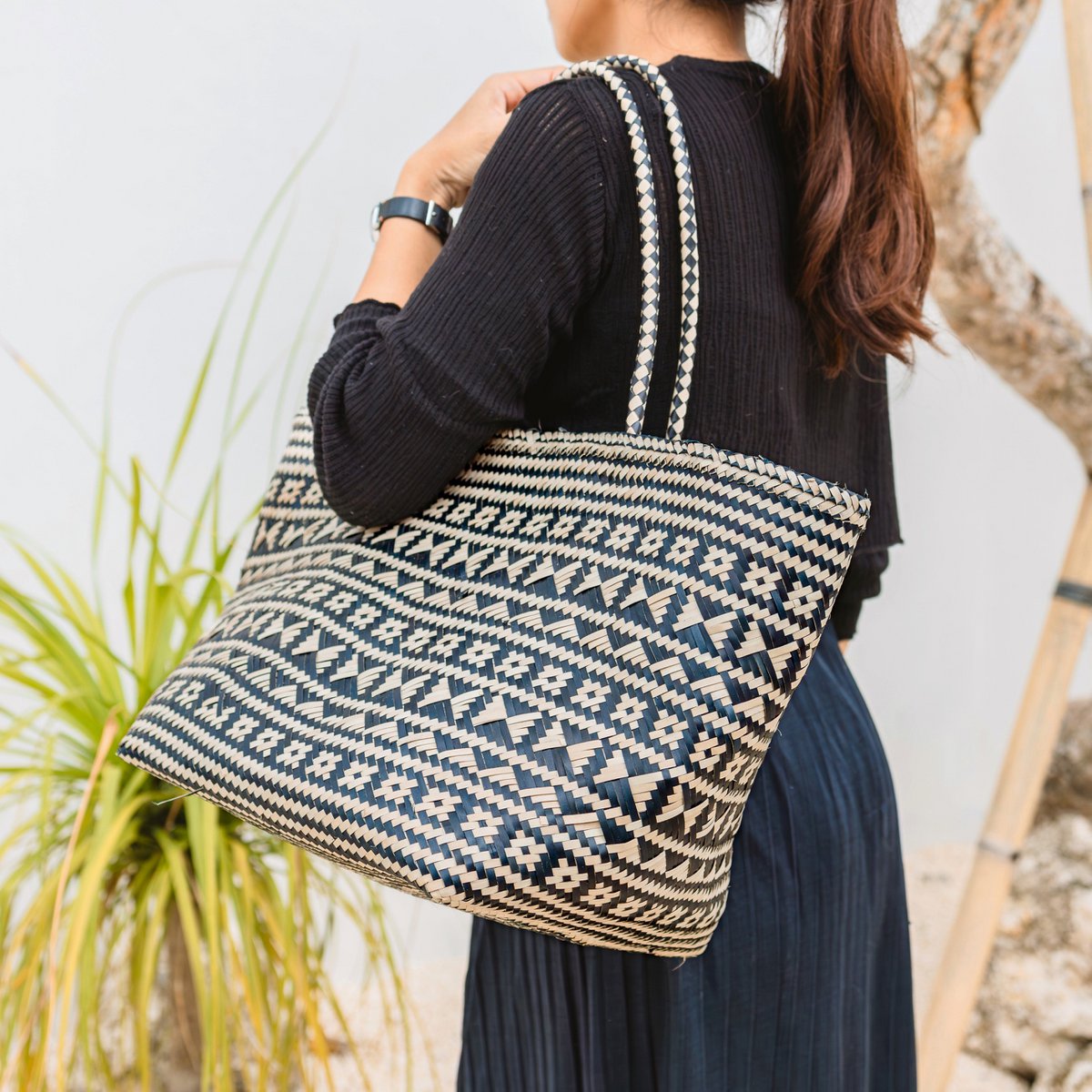 Boho Tote Bag – Zeegras Zomertas – Schouder Strandtas – Geweven Natuurlijke Tas – Grote Boho Boodschappentas KIDUL (zwart)